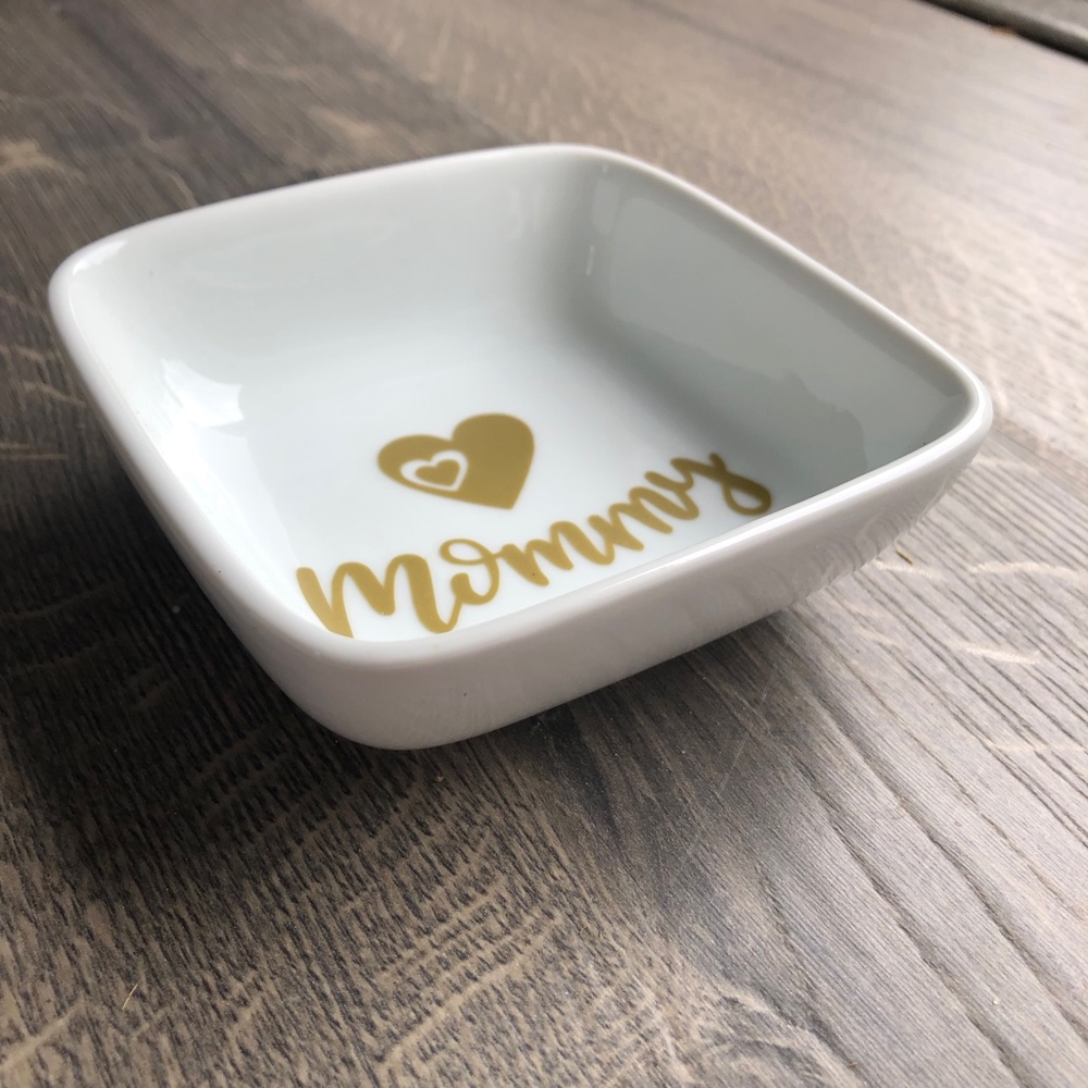 Mommy Hearts Square Ring Dish - Picture 3 of 3